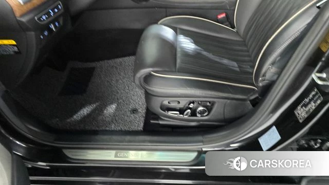 Genesis G90 id 4856147 из Кореи 11