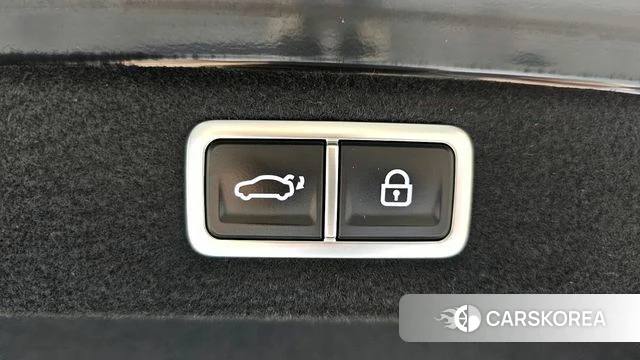 Hyundai Grandeur (GN7) id 3910012 из Кореи 11