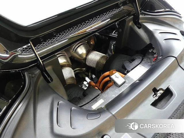 Ferrari 296 GTS id 4675252 из Кореи 11