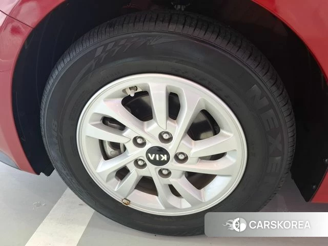 Kia Come New K3 id 4948898 из Кореи 11