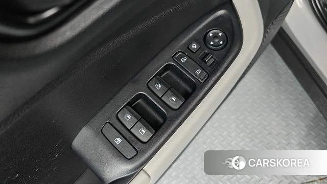 Hyundai Venue id 4780713 из Кореи 11