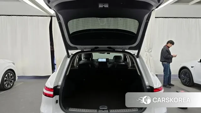 Genesis GV70 id 3437608 из Кореи 11