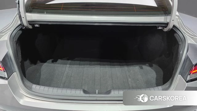 Hyundai Avante Hybrid (CN7) id 3843128 из Кореи 11