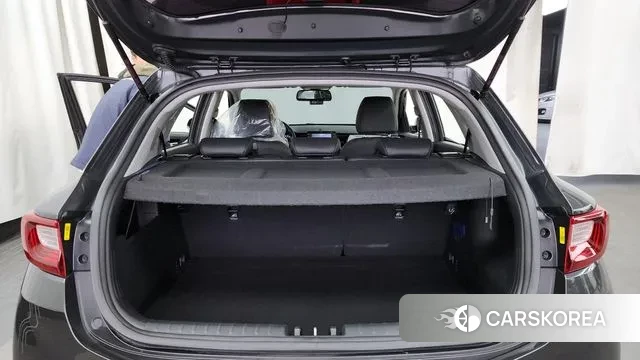 Kia Stonic id 3691773 из Кореи 11