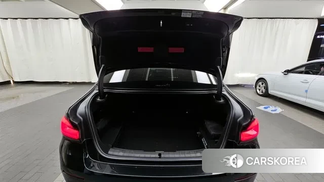 BMW 5 Series (G30) id 3115188 из Кореи 11