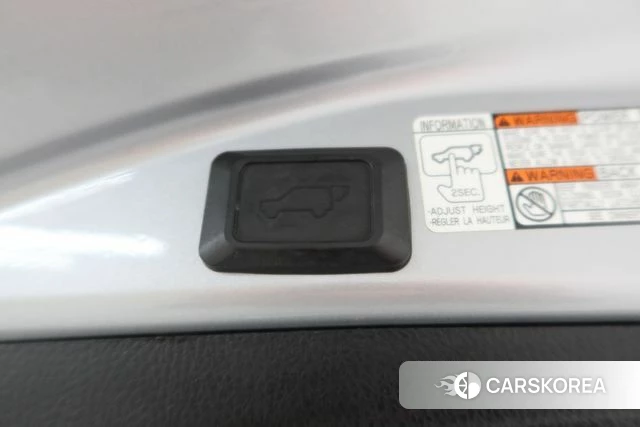 Toyota RAV4 id 3880224 из Кореи 11