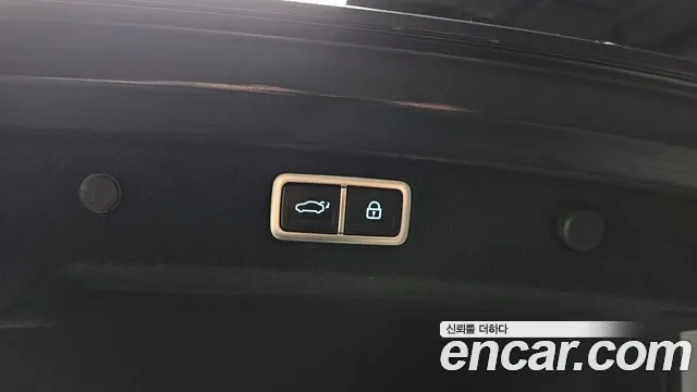 Hyundai Grandeur (GN7) id 2867948 из Кореи 11