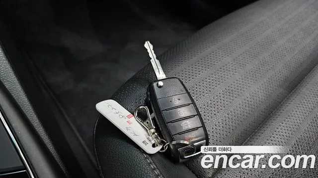 Kia The New K3 id 2946425 из Кореи 11