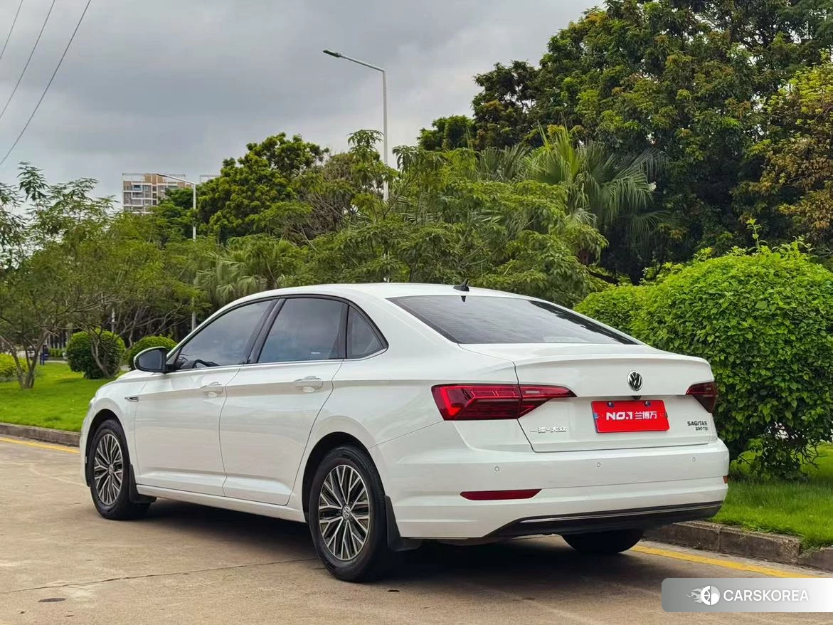 Volkswagen Sagitar id 4454424 из Китая 11
