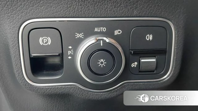 Mercedes-Benz GLA - Class H247 id 4315539 из Кореи 11