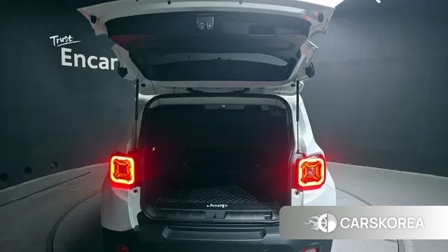 Jeep Renegade id 3760030 из Кореи 11