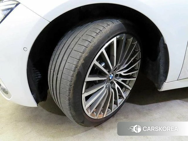 BMW 7 Series (G11) id 4284197 из Кореи 11