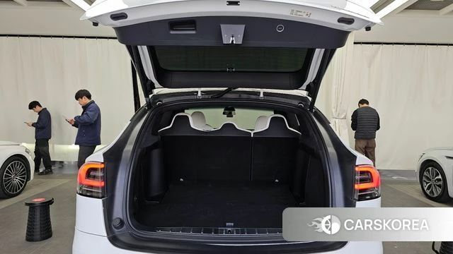 Tesla Model X id 3843928 из Кореи 11