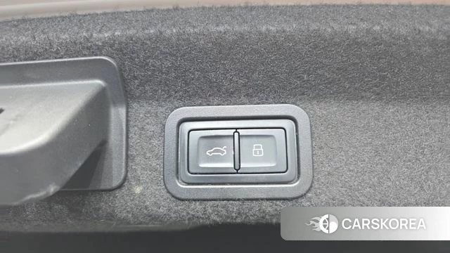 Audi A6 (C8) id 3965956 из Кореи 11