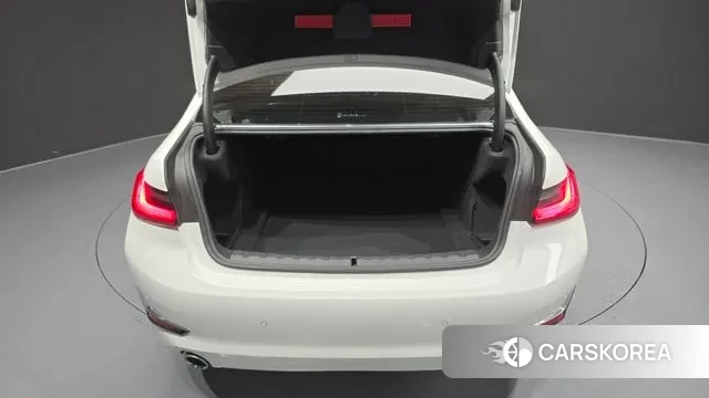 BMW 3 Series (G20) id 3317574 из Кореи 11