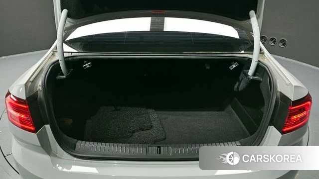 Volkswagen Passat GT (B8) id 3834888 из Кореи 11