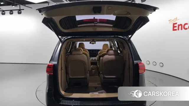 Kia The New Carnival id 2995425 из Кореи 11