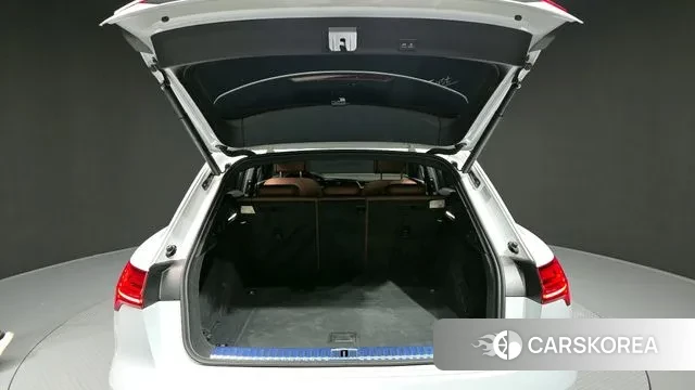 Audi e-Tron id 3101296 из Кореи 11