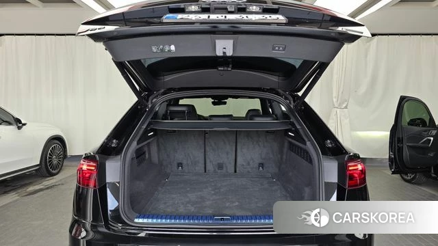 Audi Q8 (4M) id 4617508 из Кореи 11