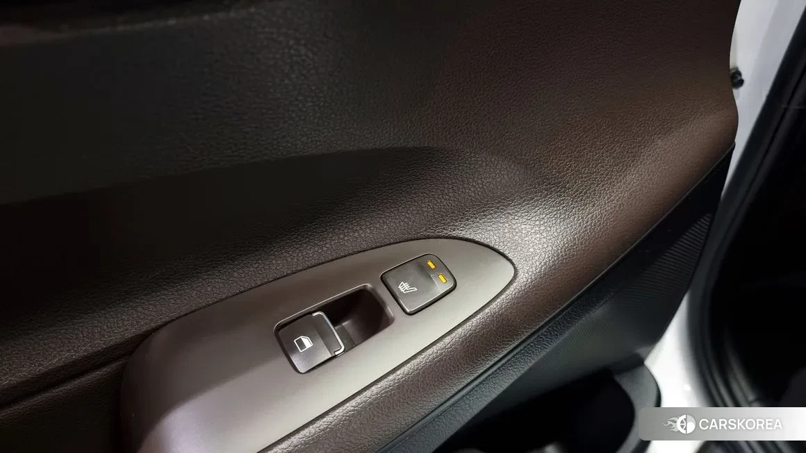 Hyundai Grandeur IG id 1629697 из Кореи 11