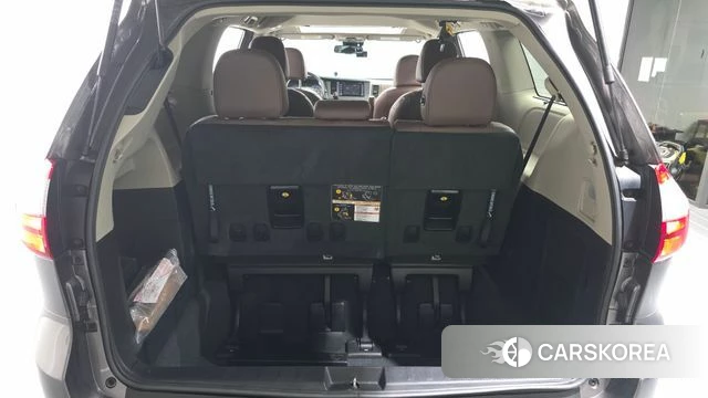 Toyota Sienna id 4737286 из Кореи 11