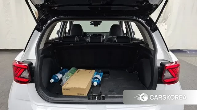 Hyundai Venue id 3518876 из Кореи 11