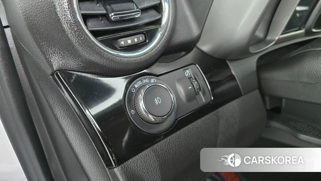 Chevrolet (GM Daewoo) Orlando id 4448236 из Кореи 11