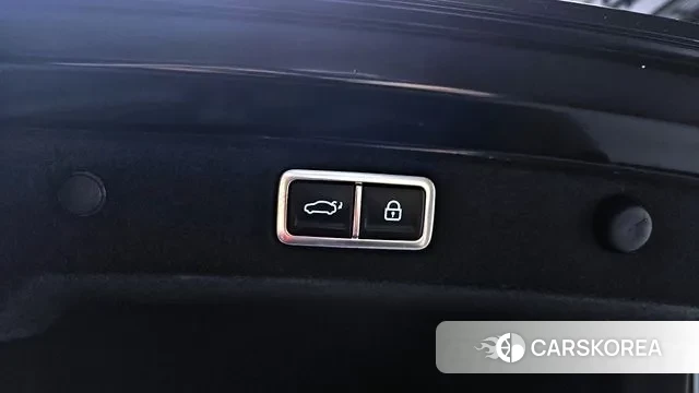 Hyundai Grandeur Hybrid (GN7) id 3757930 из Кореи 11