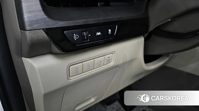 Kia Carnival 4th generation id 4395420 из Кореи 11