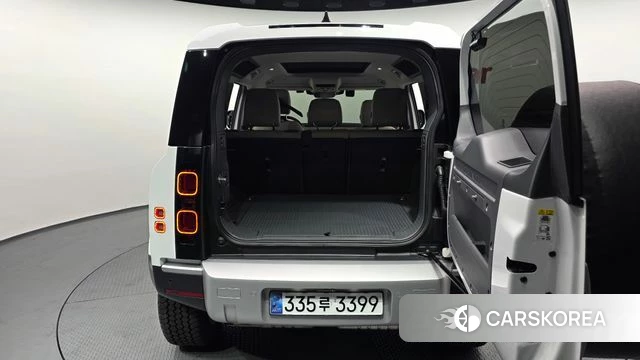 Land Rover Defender (L663) id 4533330 из Кореи 11