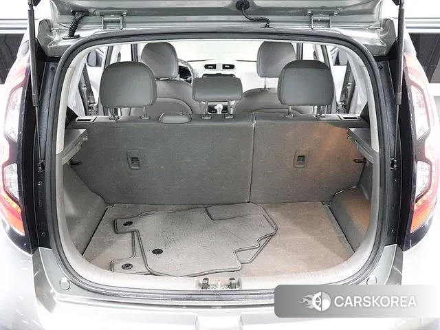 Kia Soul EV id 3239132 из Кореи 11