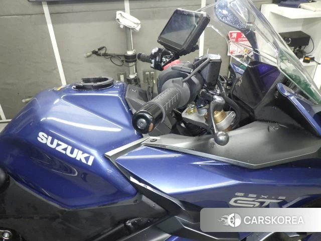 Suzuki GSX-S1000GT id 4183577 из Японии 11