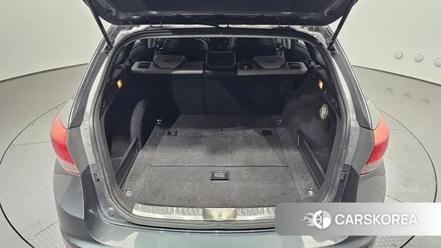 Hyundai The New i40 id 3617385 из Кореи 11