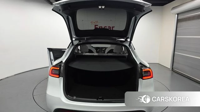 Tesla Model Y id 4778490 из Кореи 11