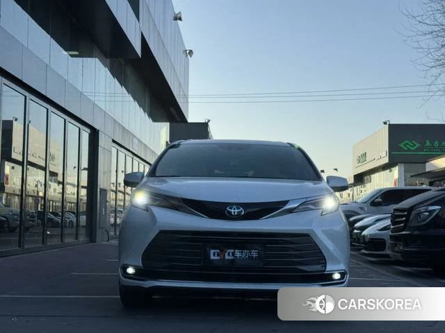 Toyota Saina id 4276007 из Китая 11