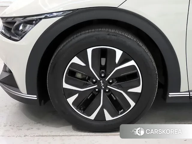 Kia EV6 id 3556377 из Кореи 11