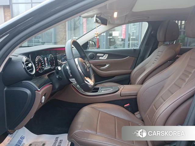 Mercedes-Benz E-class id 3857635 из Китая 11