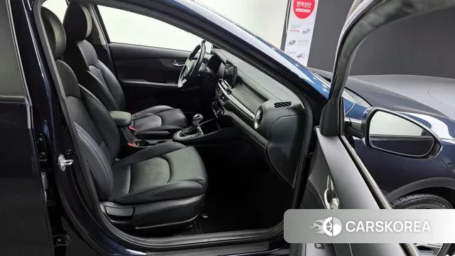 Kia Come New K3 id 3677345 из Кореи 11