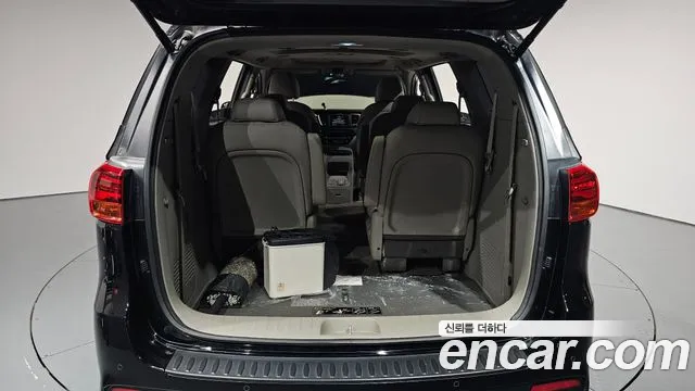 Kia The New Carnival id 2712470 из Кореи 11