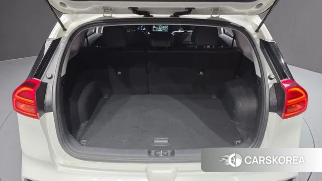 Kia Niro EV id 3427759 из Кореи 11