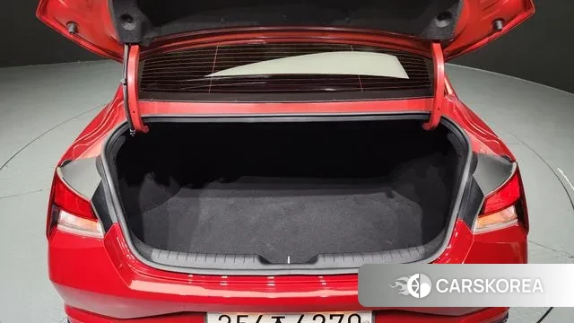 Hyundai Avante (CN7) id 3122654 из Кореи 11