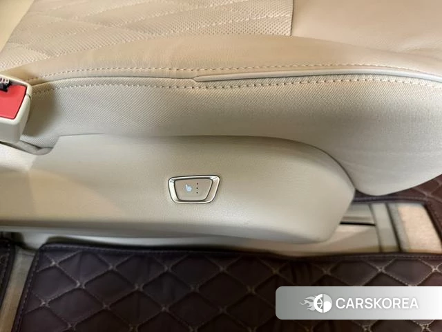 Buick GL8 id 4208325 из Китая 11