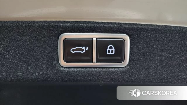 Hyundai Grandeur Hybrid (GN7) id 4655720 из Кореи 11