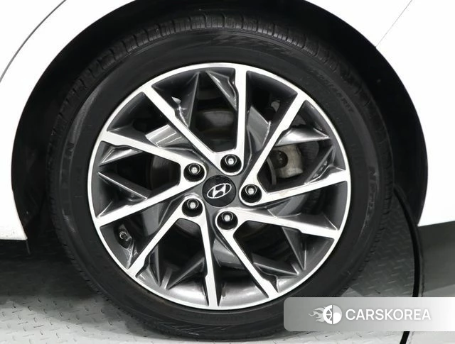 Hyundai The New Avante AD id 4900482 из Кореи 11