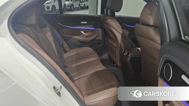 Mercedes-Benz E-Class W213 id 4281394 из Кореи 11
