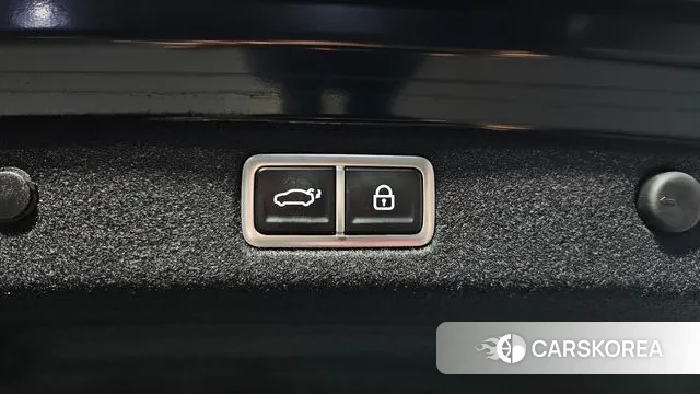 Hyundai Grandeur (GN7) id 2954294 из Кореи 11