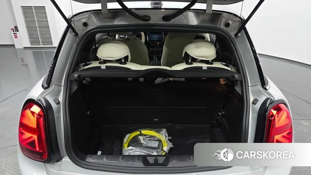 Mini Cooper Electric id 4401160 из Кореи 11