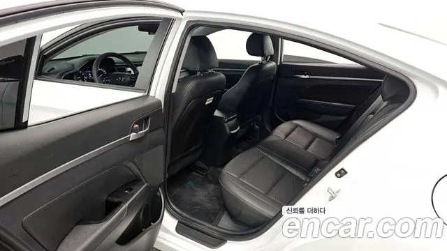 Hyundai The New Avante AD id 2504131 из Кореи 11