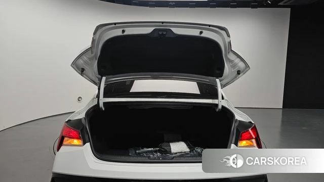 Hyundai The New Avante (CN7) id 4904611 из Кореи 11