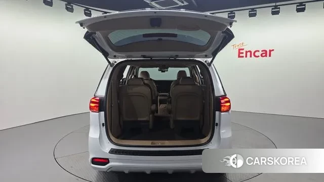 Kia The New Carnival id 3459709 из Кореи 11